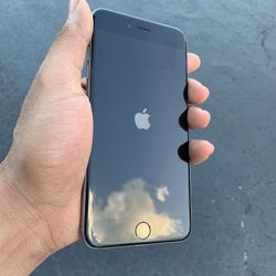 UNLOCKED IPHONE 6 PLUS/ READY FOR USE 