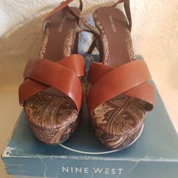 Nine West Leather Wedge Sandals Size 11M
