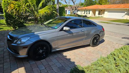 2012 Mercedes-Benz E-Class