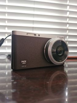 Samsung NX Mini 20mp Mirrorless camera