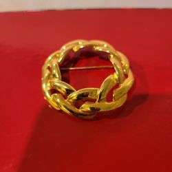 Gold Tone Braided Wreath Pin Brooch 2x2" F8-