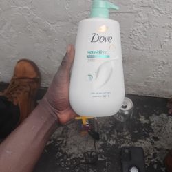 Dove Sensitive 24 Hour Lotion