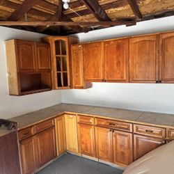 Kitchen Cabinets 