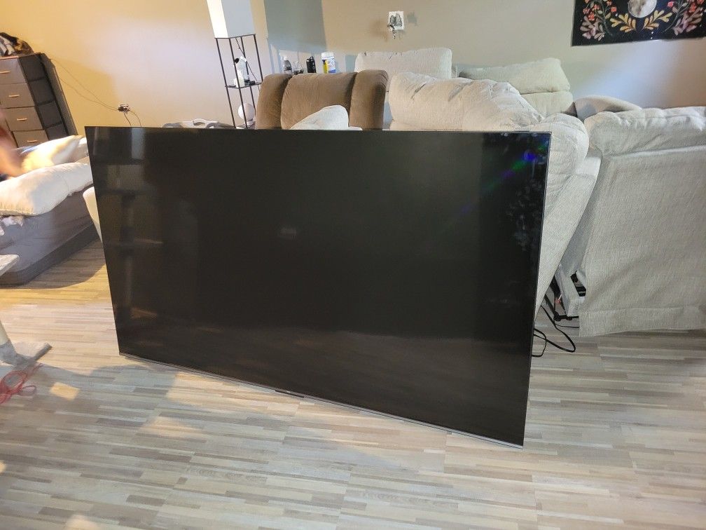Tcl OLED 85"