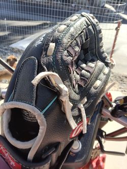 Pitcher left hand