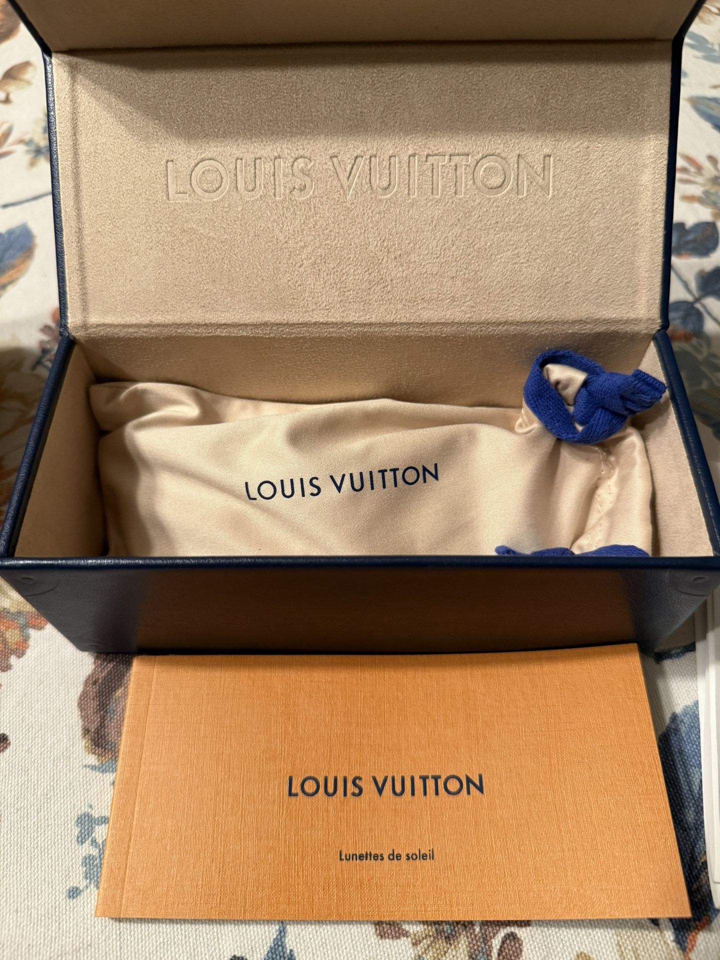 Louis Vuitton Sunglass