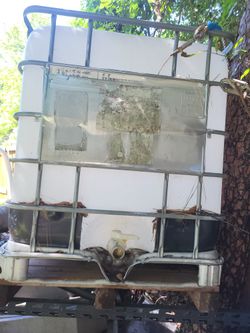 Water Tank. "275 Gallons"