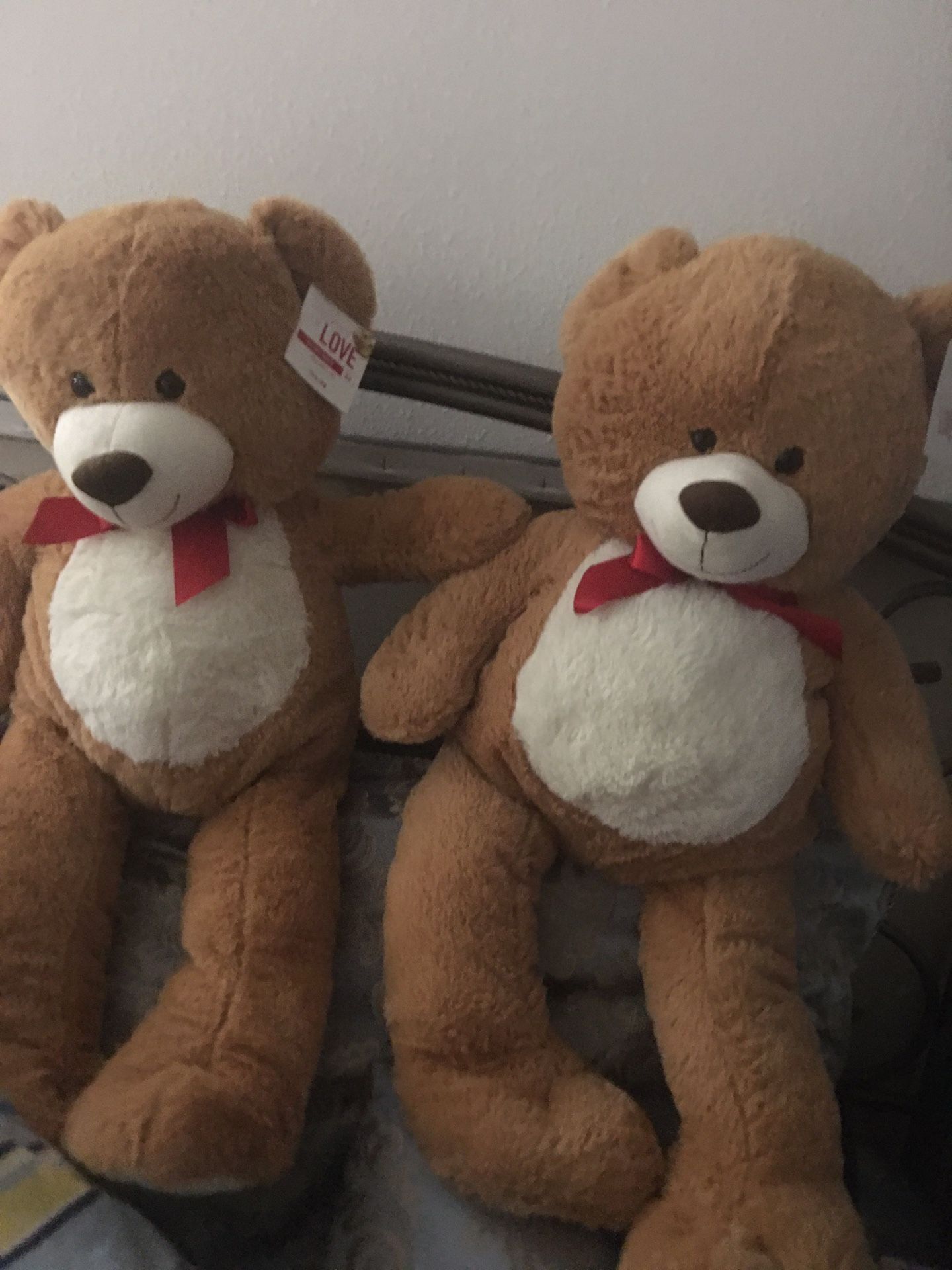 Brand new big teddy bears