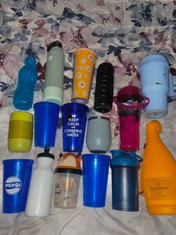 Mixed Lot of Cups, Tumblers, and Water Bottles 👉$4 All👈