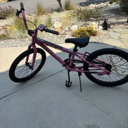 Girls Youth Cannondale Bike $45