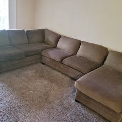 Sectional couch