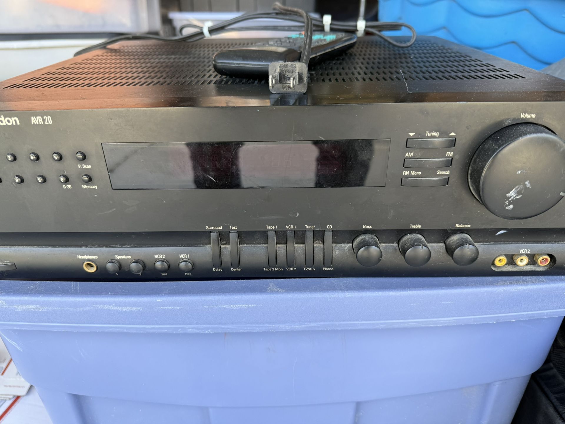 Harmon Kardon Ave20 Receiver With Remote
