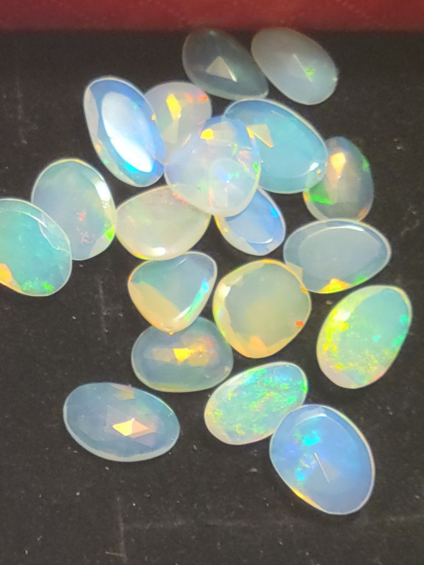 Natural Welo Mines Opal Faceted Polished Gemstone (1pcs.)