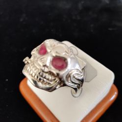 Skull Ring 💍 Custom Designer