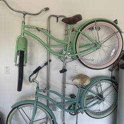 26 Inch  Beach Cruisers and Bike Stand