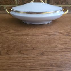 Vintage White Porcelain Covered Vegetable Bowl or Tureen