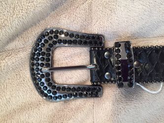 Black leather & crystal belt sz m/l