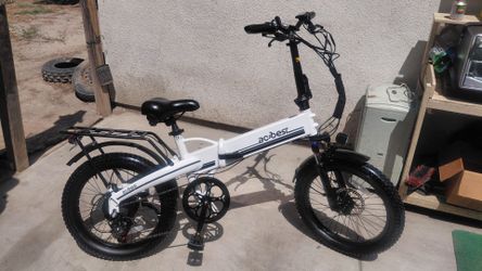 A/C BEST SUMMIT E-BIKE