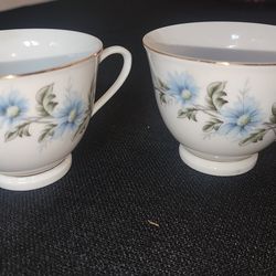 Tea cup set Vintage