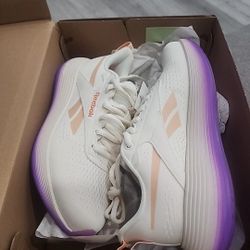 Reebok DMX COMFORT+ Women's Sneaker (6.5) CHALK/PURPLE/CLAY