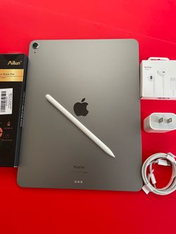 Apple IPad Air 13” (M2 chip / 2024 ) 128GB with Pen, keyboard & Accessories (100% battery) + warranty apple care +