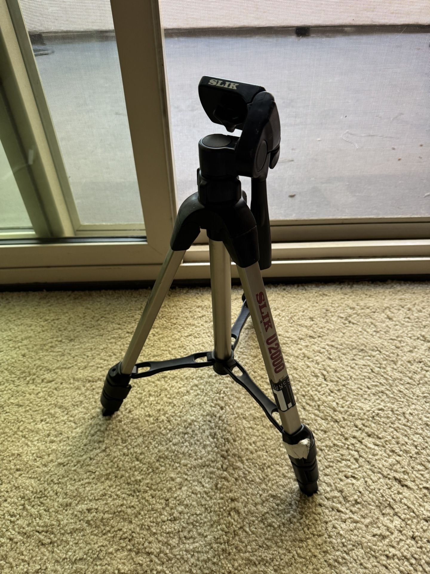 Slik U2000 Tripod