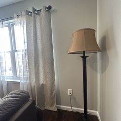Traditional Floor Lamp - Metal Bronze  Finishing 