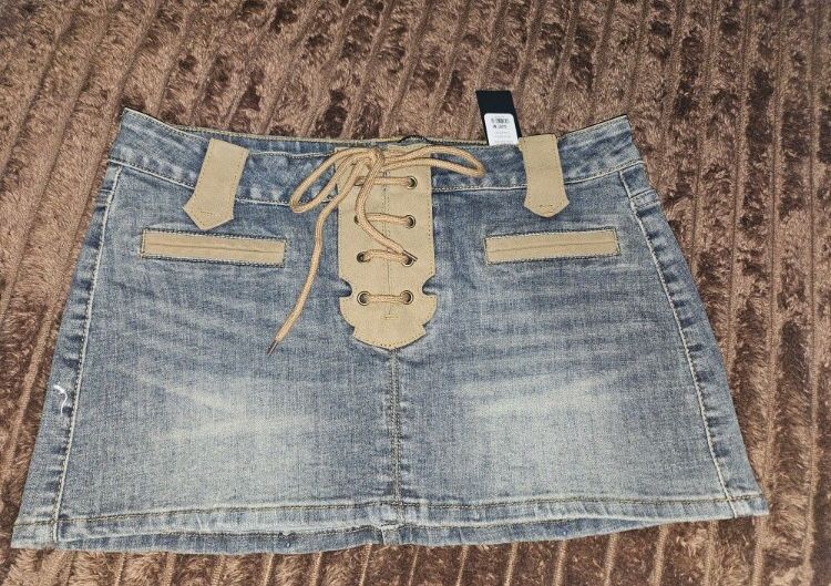 Medium Skirt