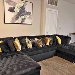 Tufted Sectional U Shape // Call Us At 916 661 1073