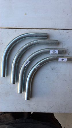 EMT Electrical Metallic Conduit 90° Elbows – Lot of 4
