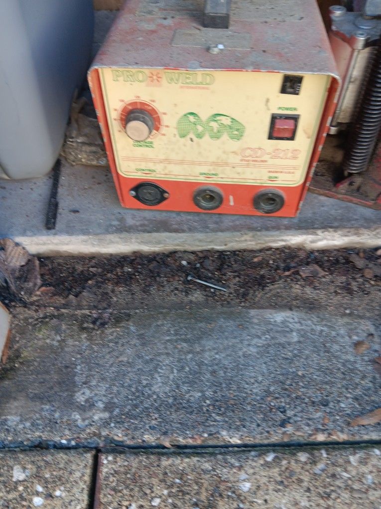 Stud Welder