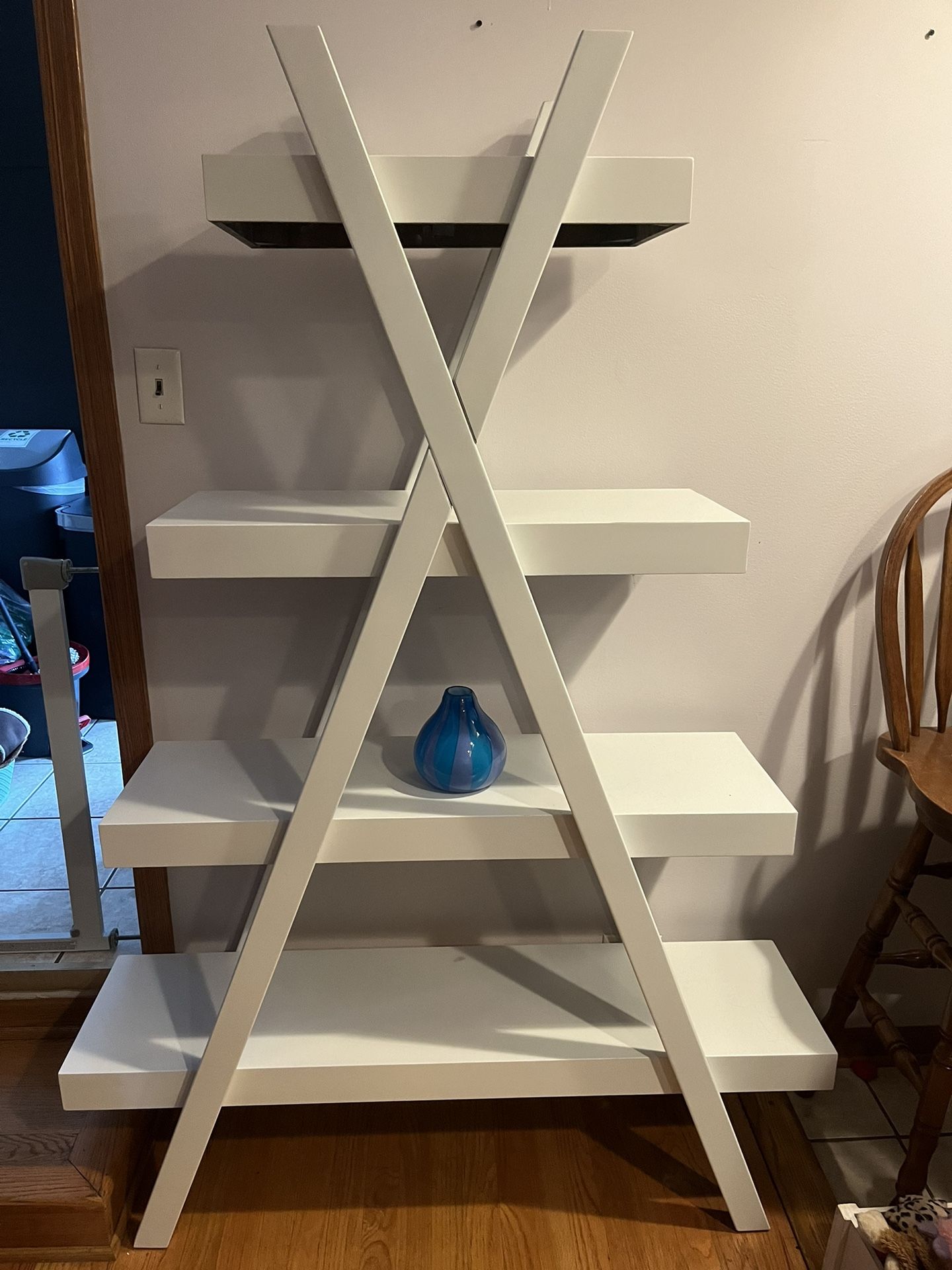 Shelf $100