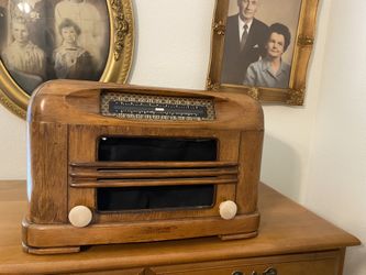 Antique Radio