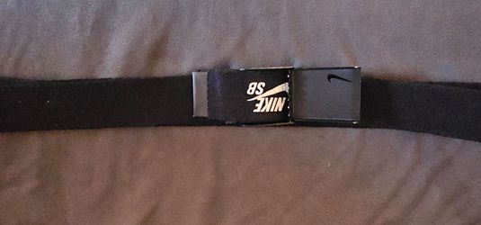 Nike adjustable belt