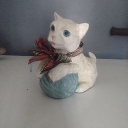Gatito De Porcelana
