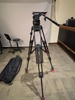 Sachtler Professional Video Fluid Head Tripod System w/ Pan Bar & Soft Bag