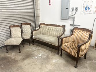 Antique Victorian Couch/Chairs Carved Lion Head Arms w/ Claw Feet Set Of 4.