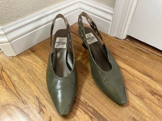 FINAL WEEK SALE—MUST GO! OBO | Bandolino Collection Heels – Women's Size 8.5 N – $10 OBO