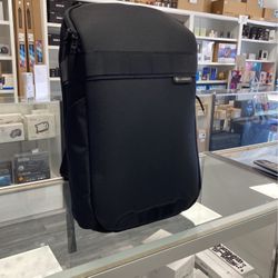 Nomatic Luma Camera Pack 18L