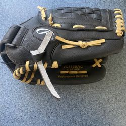 Rawlings Youth Baseball Glove! Brand New!