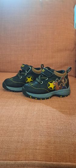 Toddler shoes
