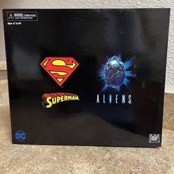 Superman Versus Alien Neca SDCC Exclusive 2019