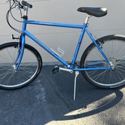 21 Speed Hard Rock Specialized Mountain Bike