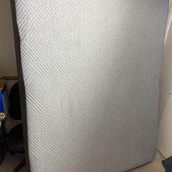 Queen Size Mattress New-  Neve Malouf Foam - Medium Firm