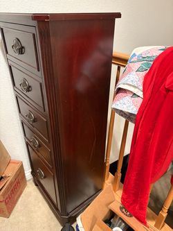 Mahogany dresser