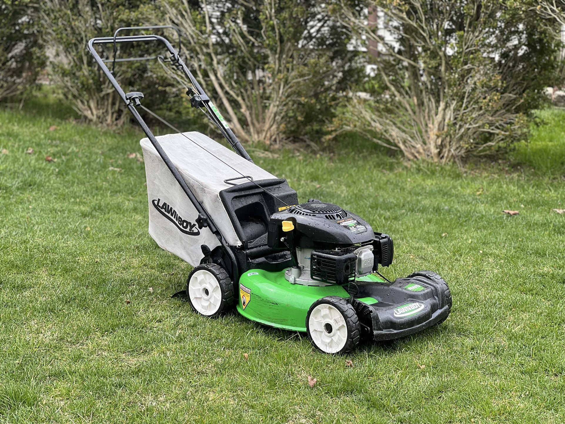 Kohler Powered Commercial Grade AWD SELF PROPELLED Lawn Mower with Atomic Blade 