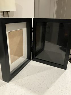 Twin Photo Frame (9 by 11 inches each frame)