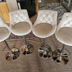 4 Velvet Counter Stools