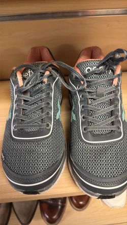Gravity Defyer G-Defy - Orthopedic Walking Shoes - Excellent Condition