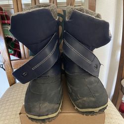Kids Snow Boots 🥾 Size 2.5